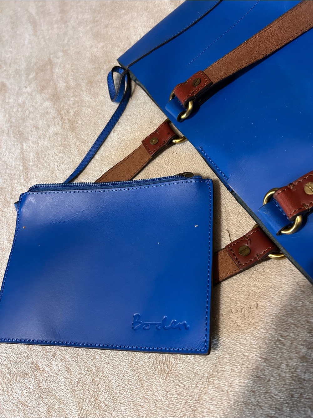 Boden Blue Leather Tote Brown Handles Snap Closure Unlined Pouch & Pocket - Picture 2 of 8